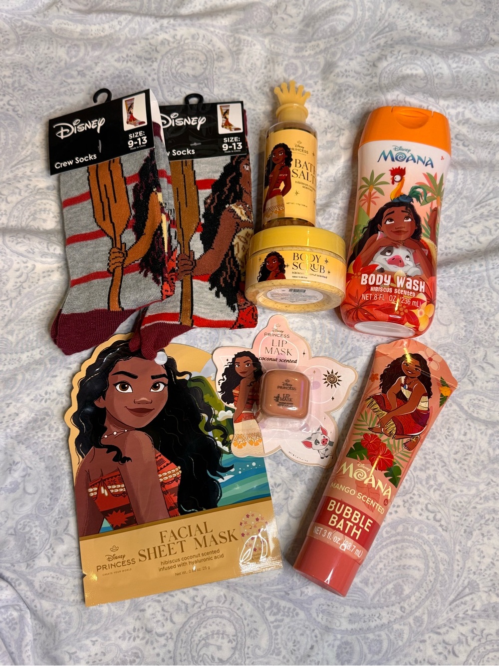 Disney Moana Bath & Body Set & Socks